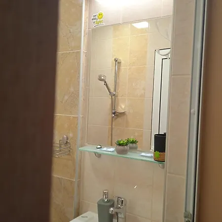 Coastalguest House 招待所 4*